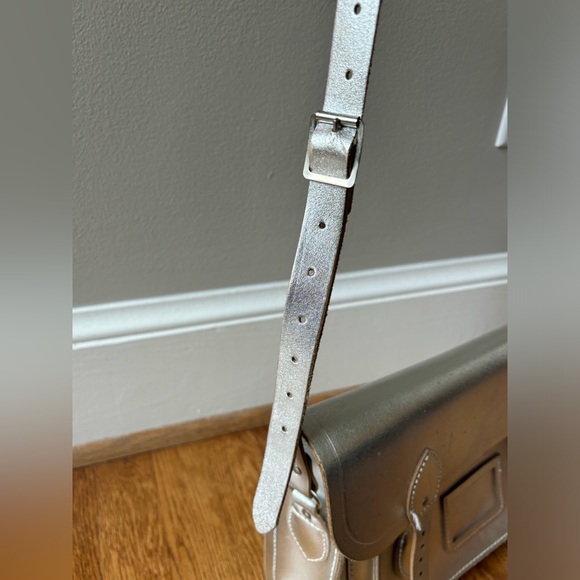 Cambridge Satchel Company silver metallic satchel. - Picture 4 of 15